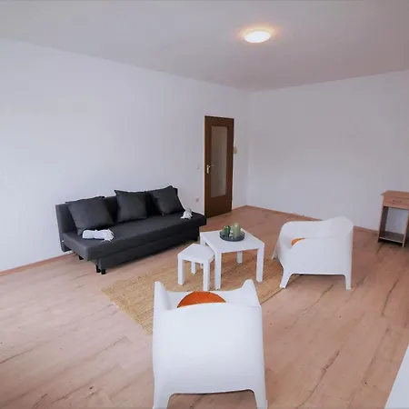 Διαμέρισμα Geraumige 3-zimmer-wohnung In Pulheim